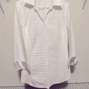 White 3/4 Length Sleeved Button Blouse